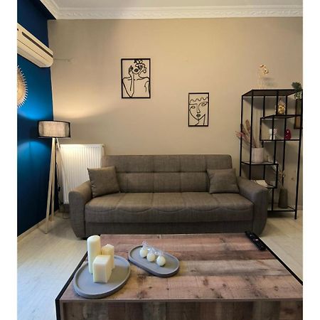 August Moon Apartment Chios Town Exterior photo
