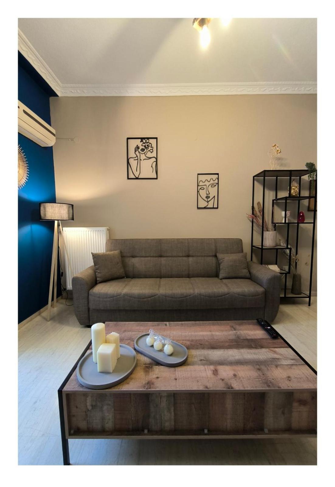 August Moon Apartment Chios Town Exterior photo