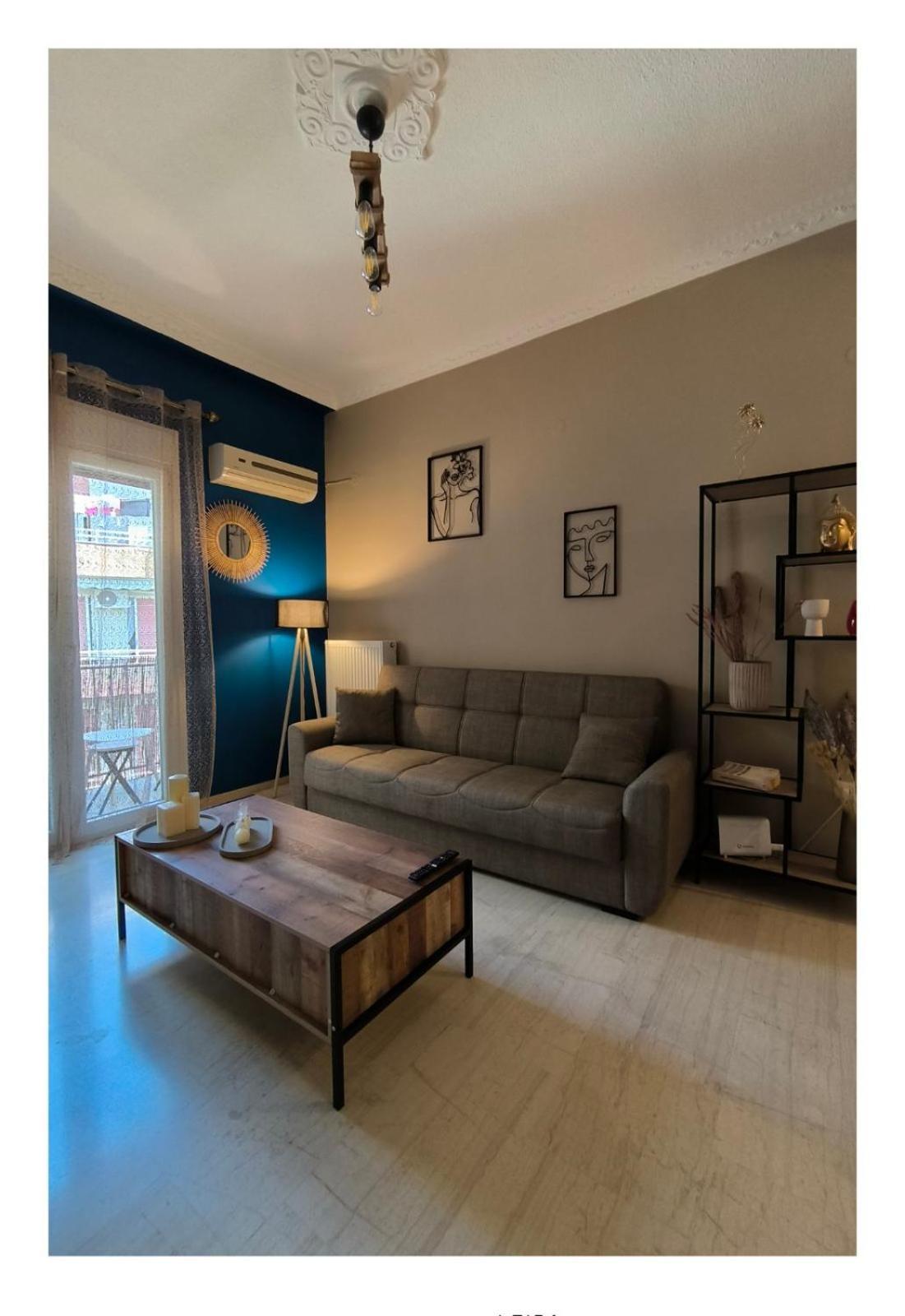 August Moon Apartment Chios Town Exterior photo