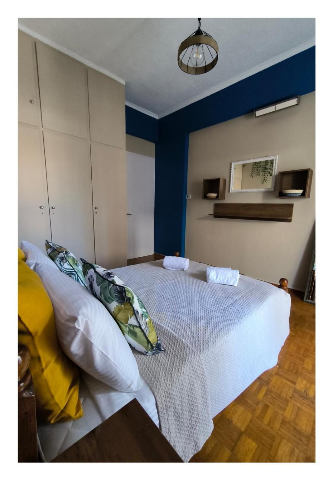 August Moon Apartment Chios Town Exterior photo