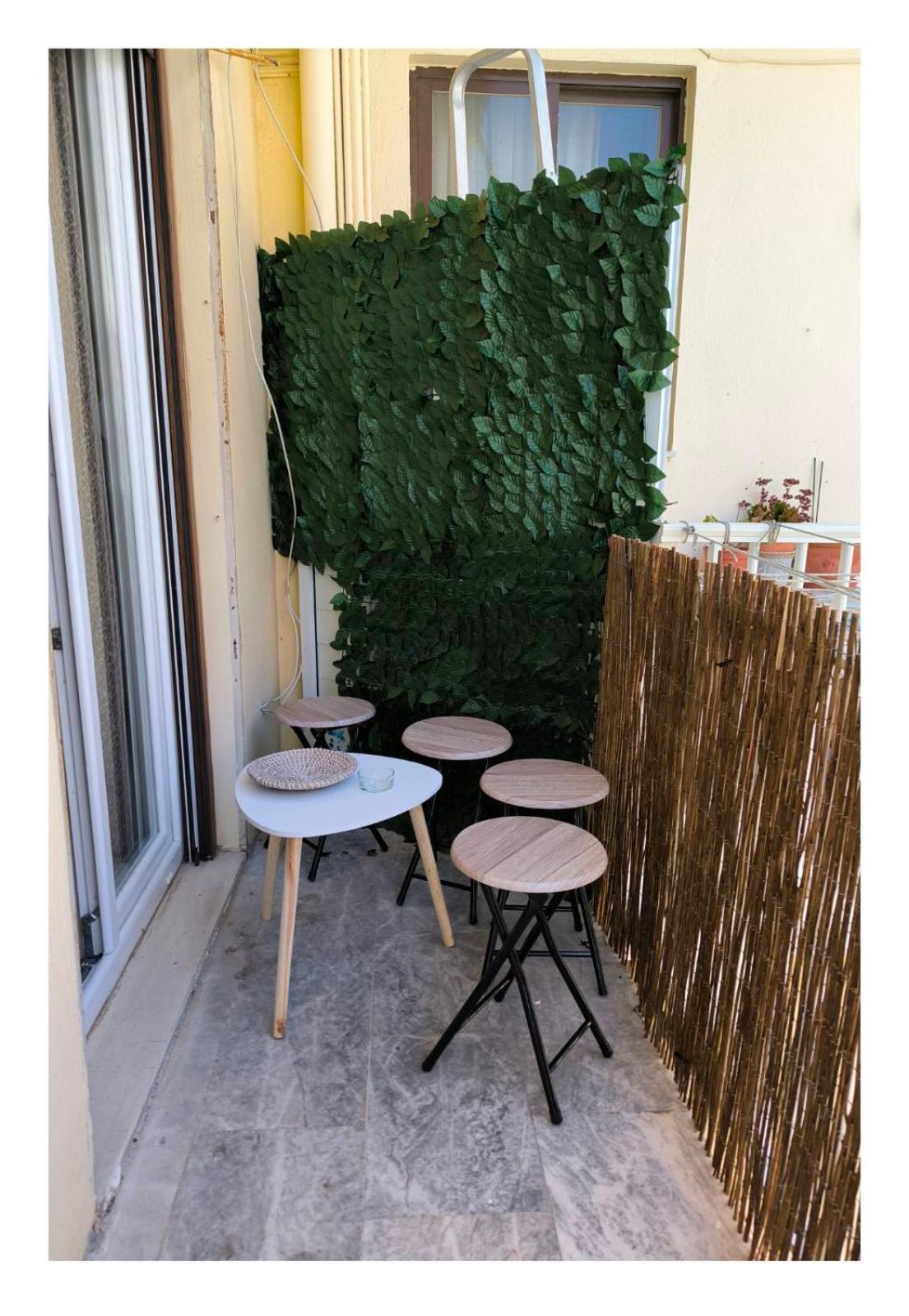 August Moon Apartment Chios Town Exterior photo